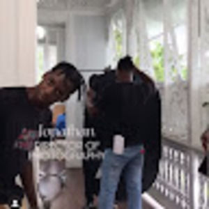 Meet your Posher, Jonathan